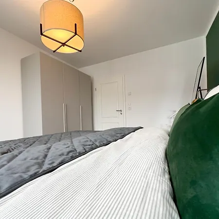 Luxury 3 开姆尼茨